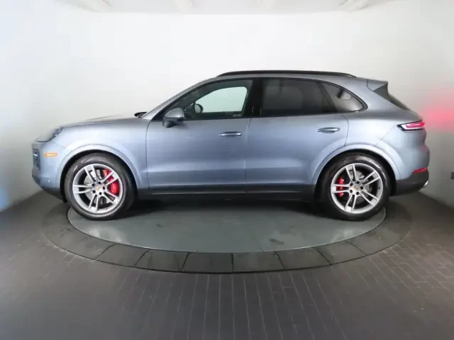 2026 Porsche 9Y0/9Y3 Cayenne S - Image 14 of 31