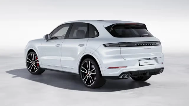 2026 Porsche Cayenne - Image 18 of 30