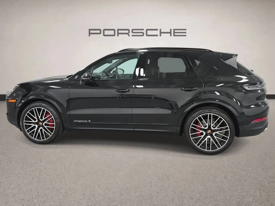 2026 Porsche 9Y0/9Y3 Cayenne S - Image 2 of 4