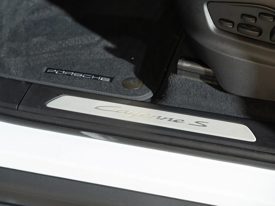 2026 Porsche 9Y0/9Y3 Cayenne S - Image 12 of 29
