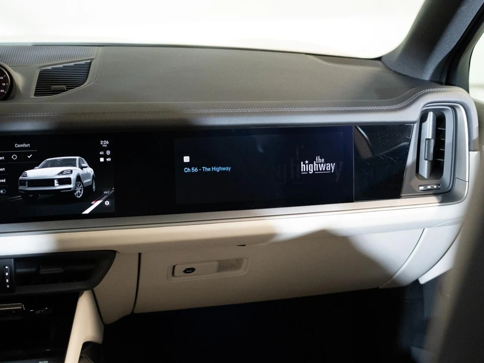 2026 Porsche 9Y0/9Y3 Cayenne S - Image 28 of 29