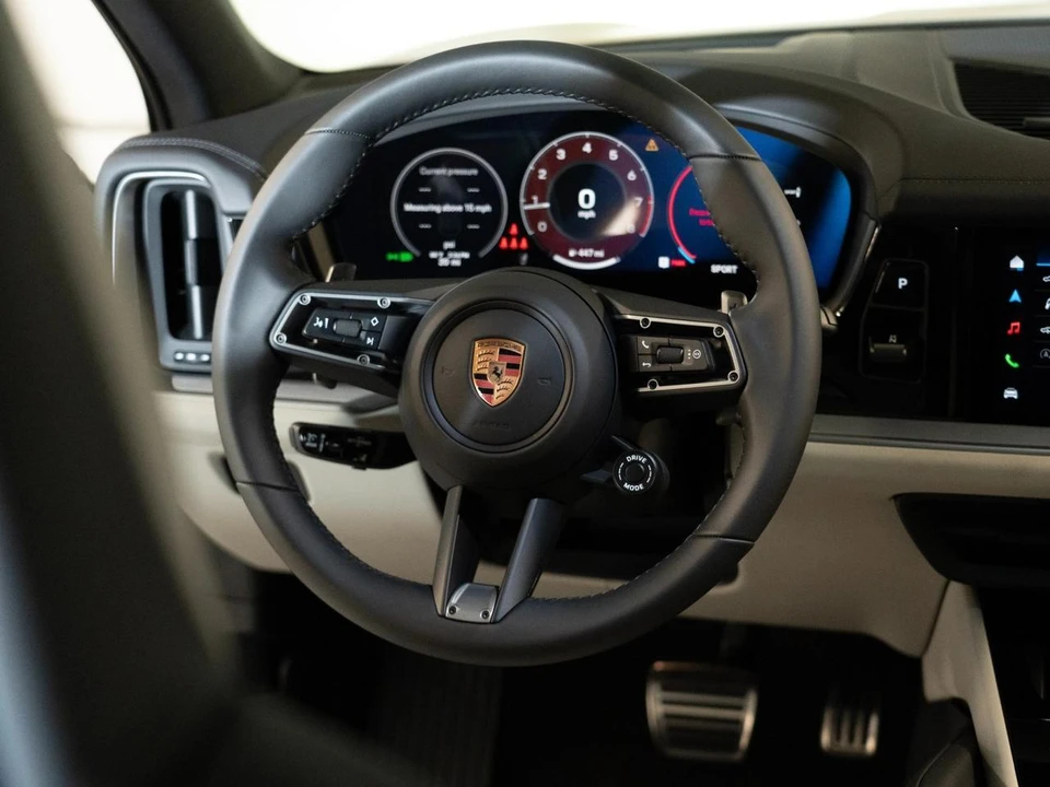 2026 Porsche 9Y0/9Y3 Cayenne S - Image 27 of 29