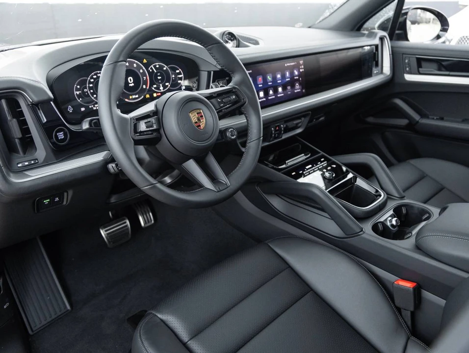 2026 Porsche 9Y0/9Y3 Cayenne S - Image 4 of 4
