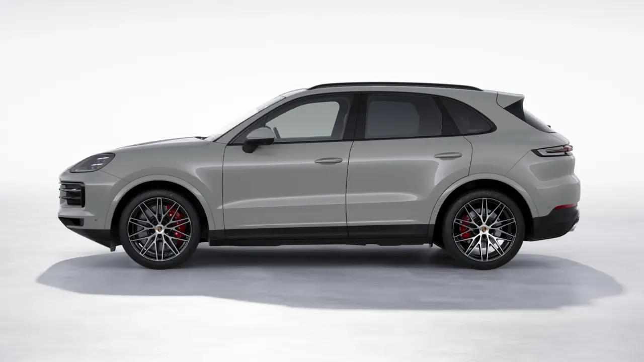 2026 Porsche 9Y0/9Y3 Cayenne S - Image 16 of 31