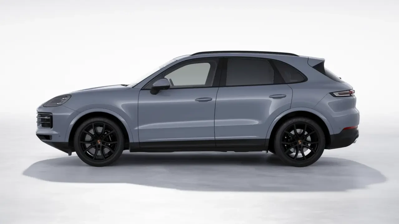 2026 Porsche Cayenne - Image 16 of 30