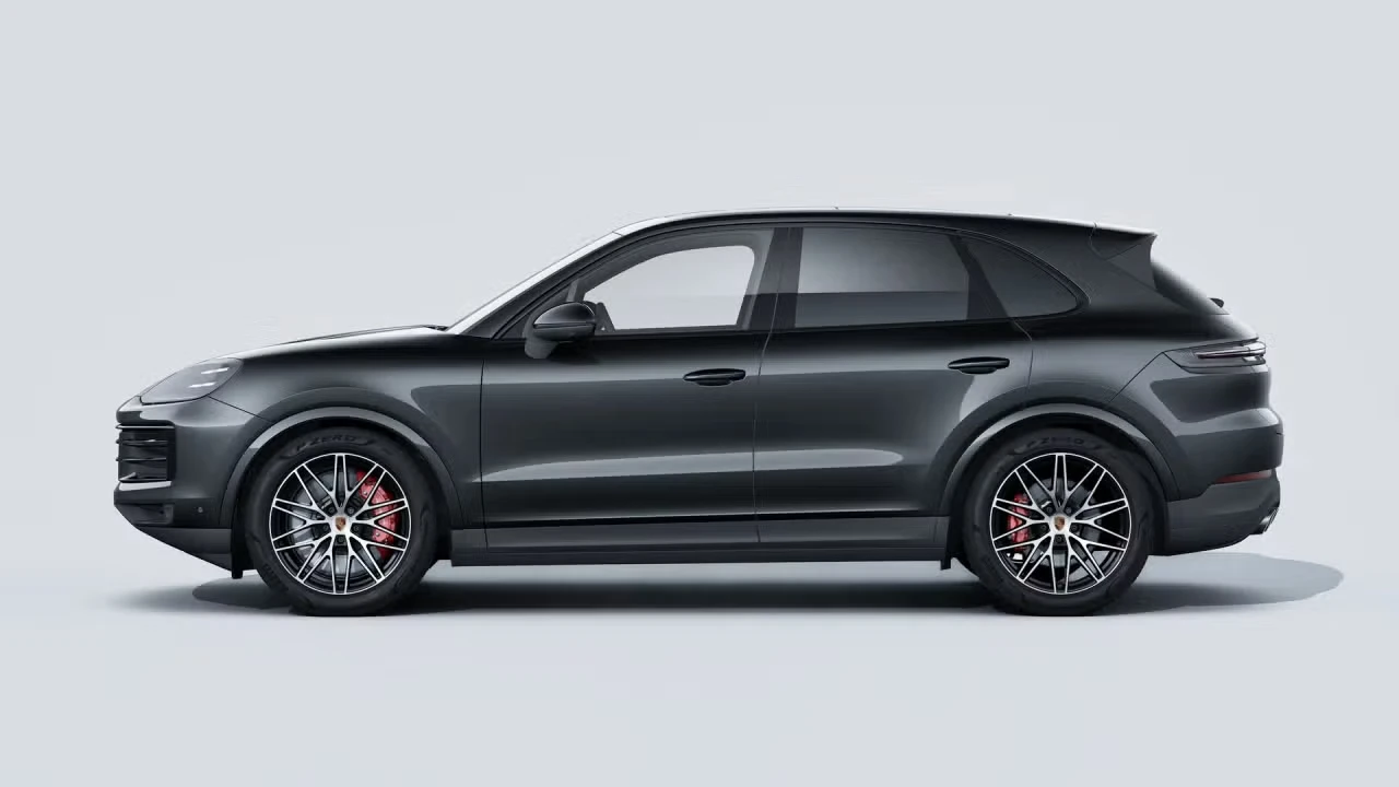 2026 Porsche Cayenne - Image 12 of 31