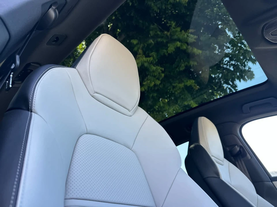 2026 Porsche 9Y0/9Y3 Cayenne S - Image 18 of 31