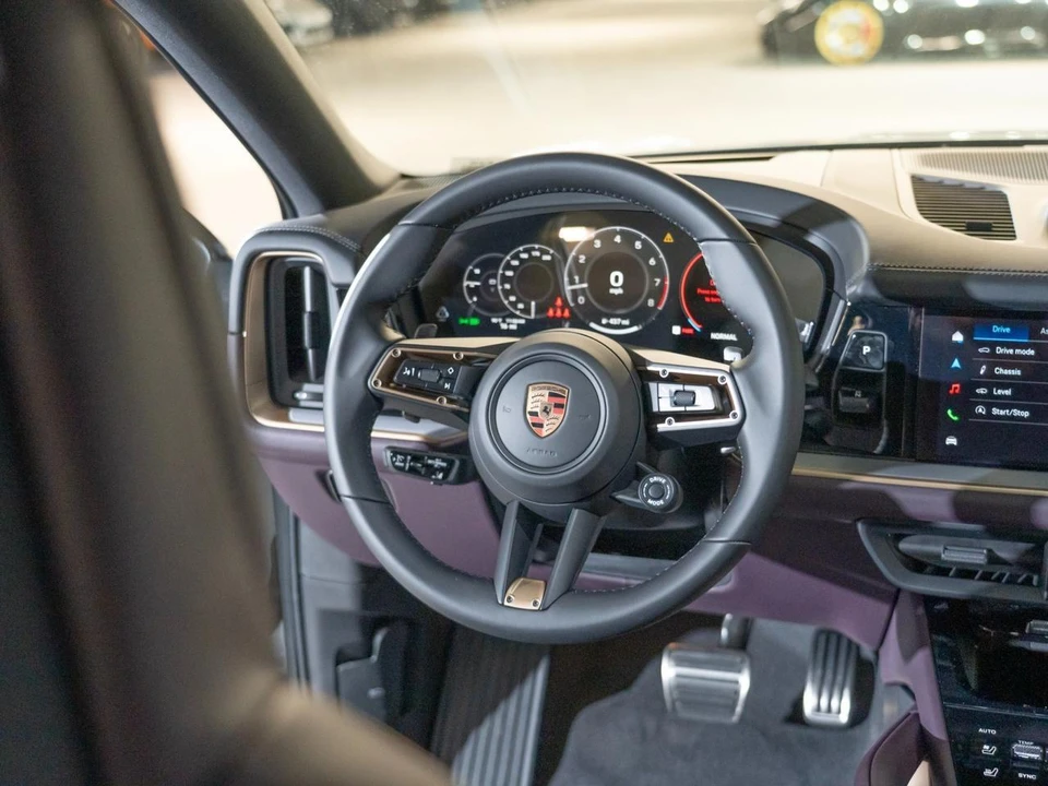 2026 Porsche 9Y0/9Y3 Cayenne S - Image 27 of 29