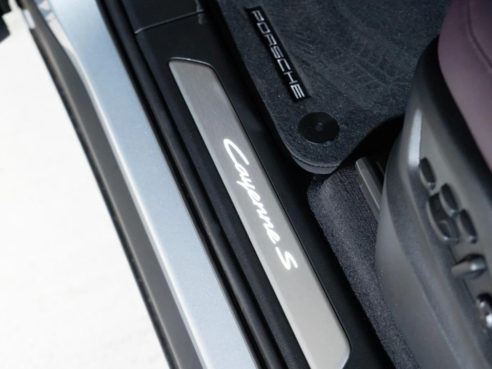 2026 Porsche 9Y0/9Y3 Cayenne S - Image 13 of 29