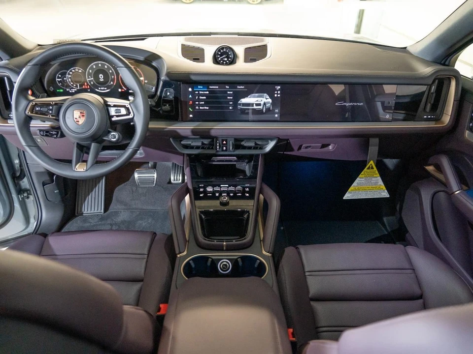 2026 Porsche 9Y0/9Y3 Cayenne S - Image 25 of 29