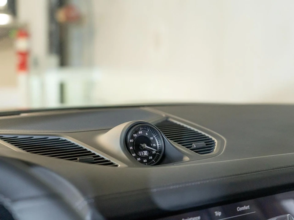 2026 Porsche 9Y0/9Y3 Cayenne S - Image 19 of 29