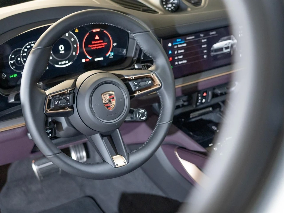2026 Porsche 9Y0/9Y3 Cayenne S - Image 15 of 29