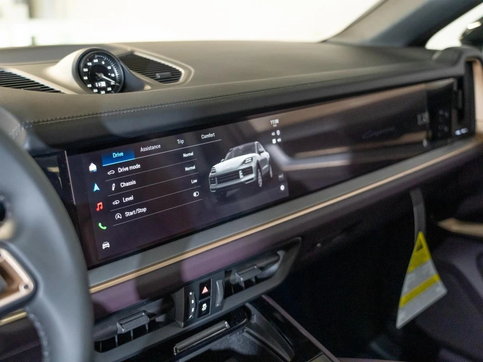 2026 Porsche 9Y0/9Y3 Cayenne S - Image 20 of 29
