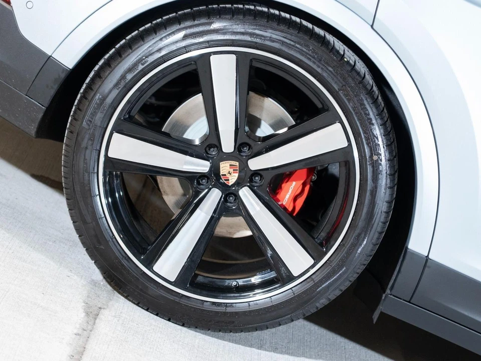 2026 Porsche 9Y0/9Y3 Cayenne S - Image 11 of 29