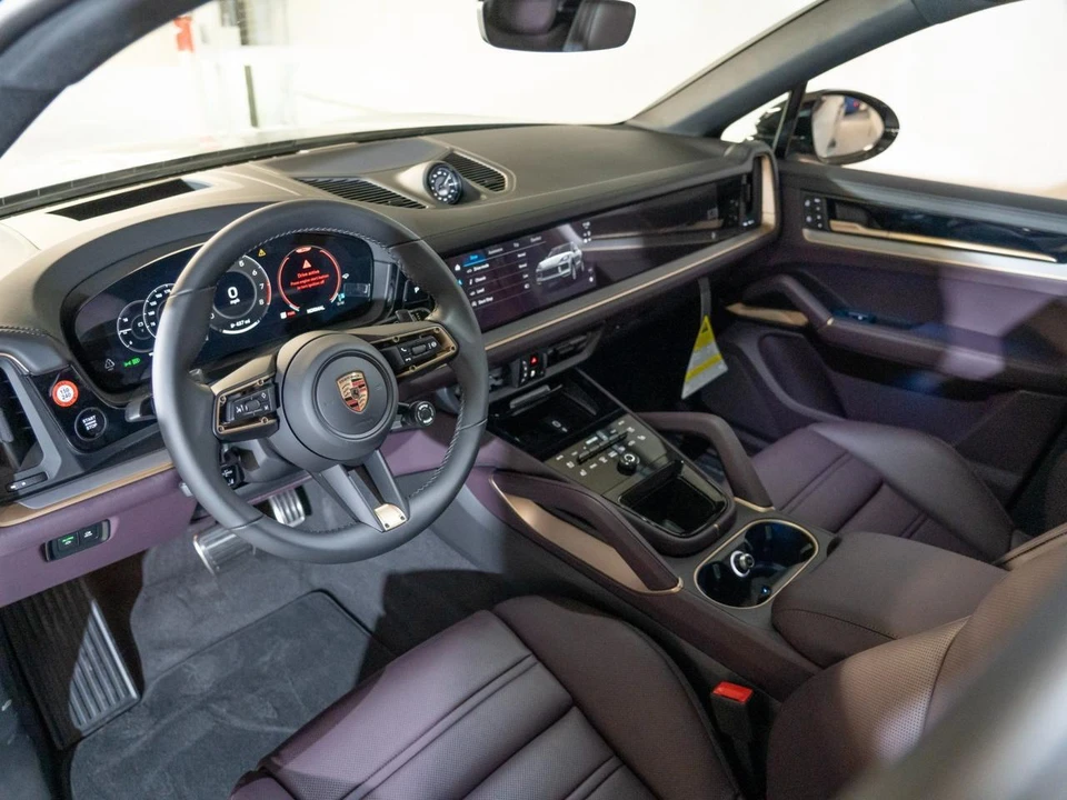 2026 Porsche 9Y0/9Y3 Cayenne S - Image 4 of 29