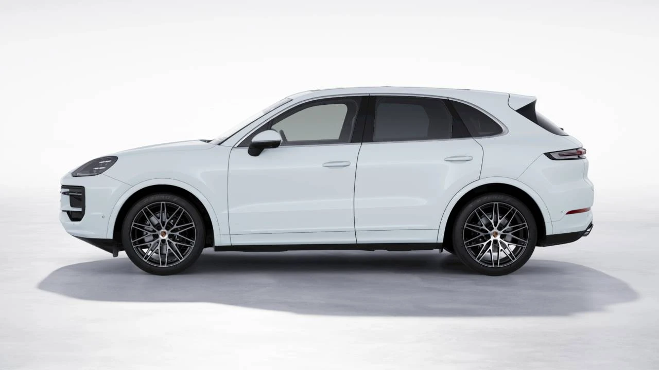 2026 Porsche 9Y0/9Y3 Cayenne - Image 2 of 10