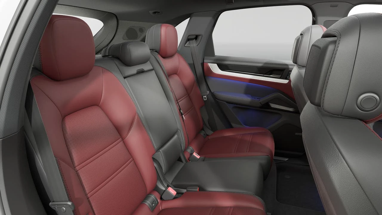 2026 Porsche 9Y0/9Y3 Cayenne - Image 13 of 14