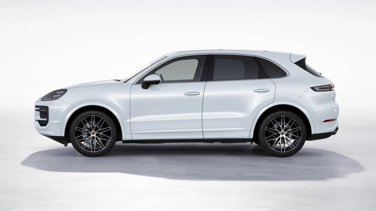 2026 Porsche 9Y0/9Y3 Cayenne - Image 2 of 10