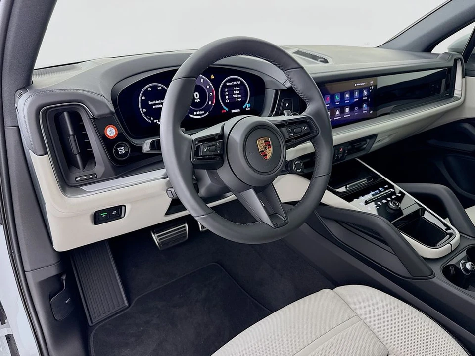 2026 Porsche 9Y0/9Y3 Cayenne - Image 4 of 31