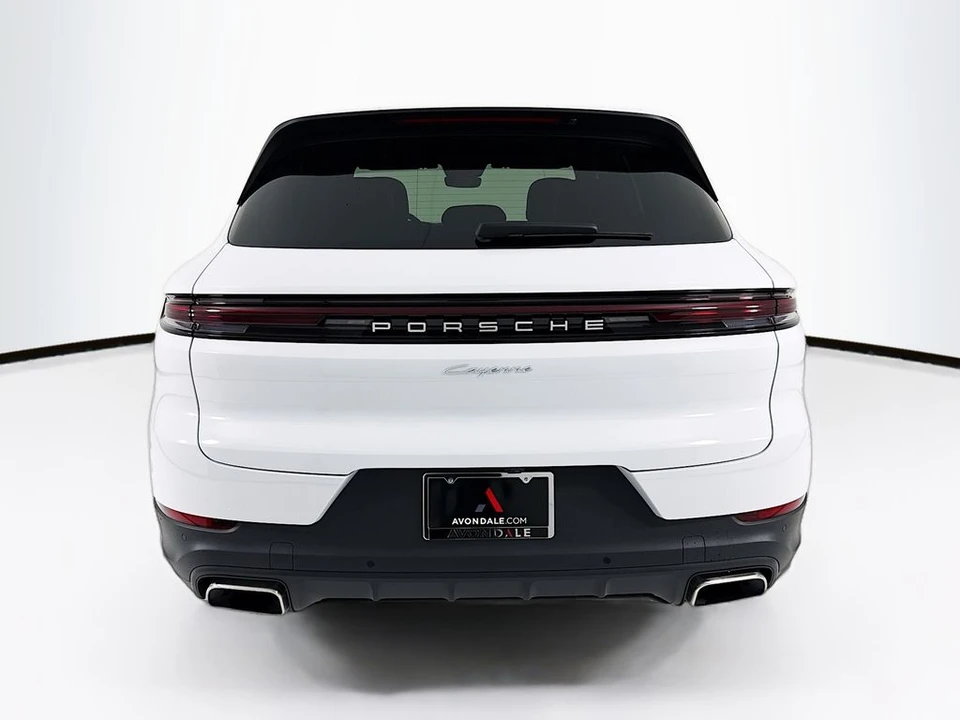2026 Porsche 9Y0/9Y3 Cayenne - Image 10 of 31