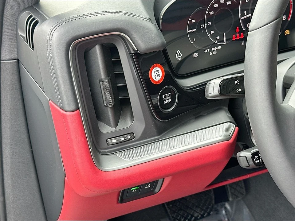 2026 Porsche 9Y0/9Y3 Cayenne - Image 11 of 31