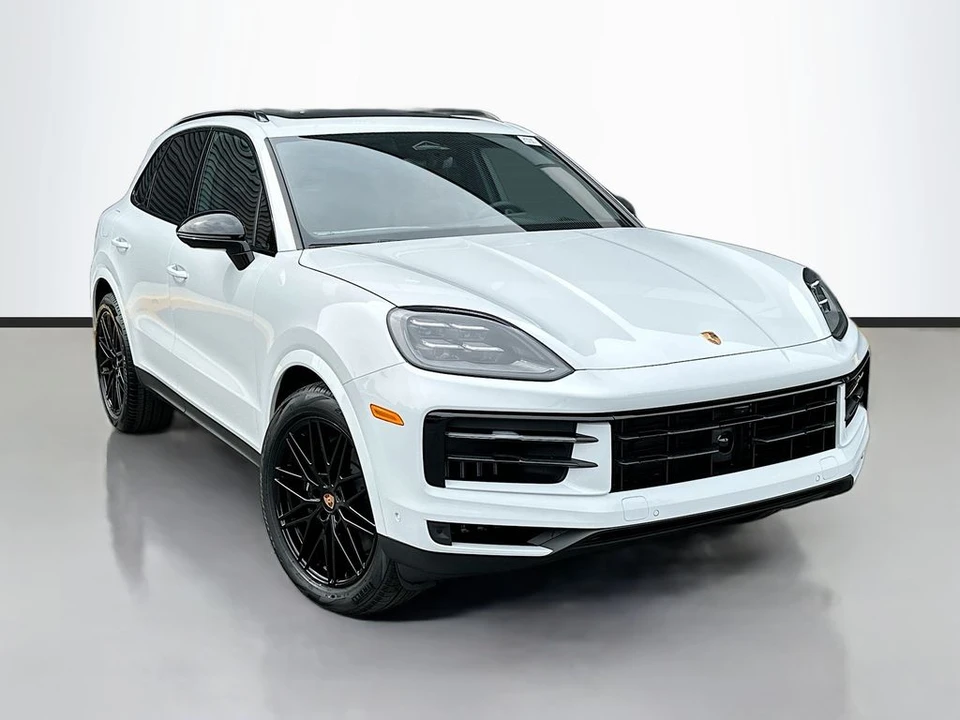 2026 Porsche 9Y0/9Y3 Cayenne - Image 7 of 31