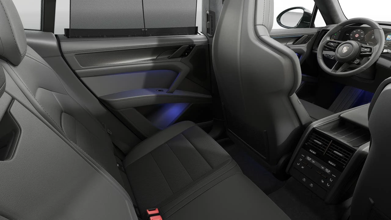 2026 Porsche Cayenne - Image 14 of 14