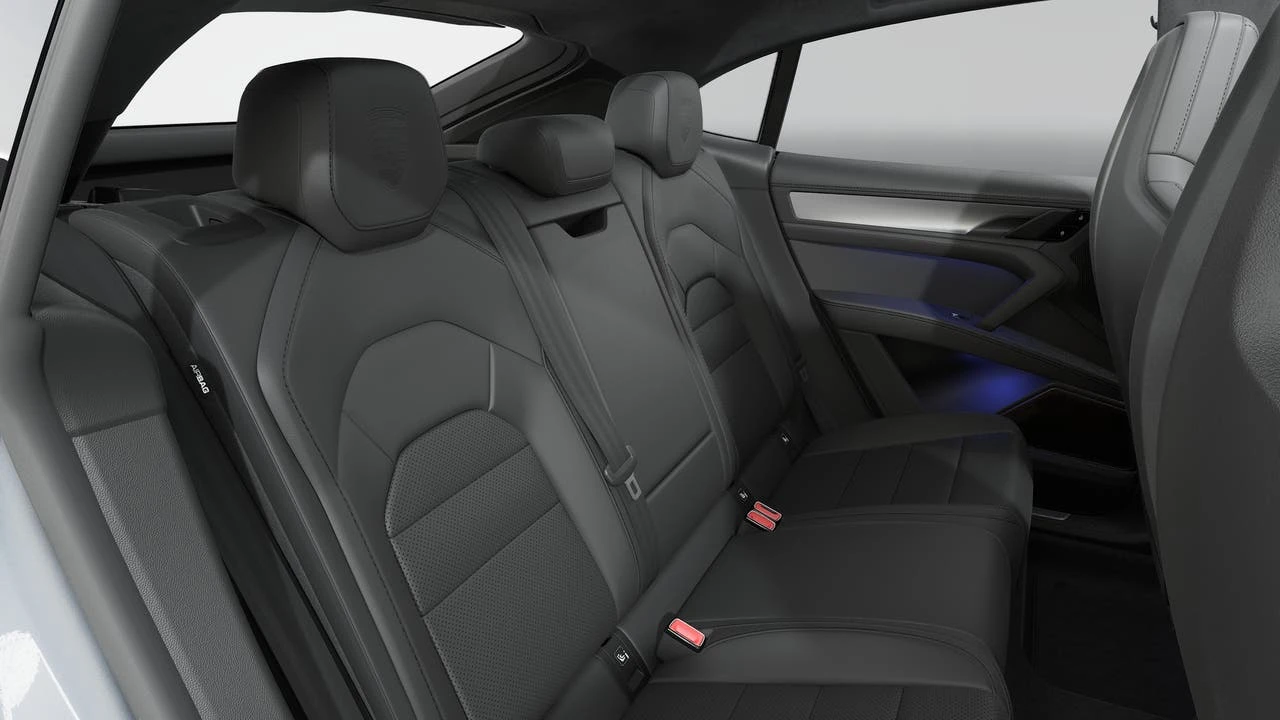 2026 Porsche 9Y0/9Y3 Cayenne Coupe - Image 13 of 14