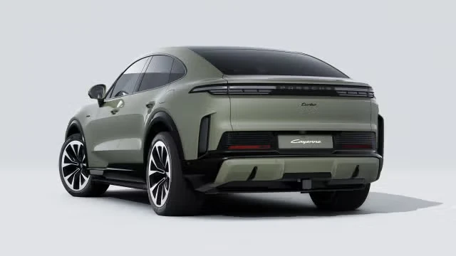 2026 Porsche 9Y0/9Y3 Cayenne Coupe - Image 18 of 30