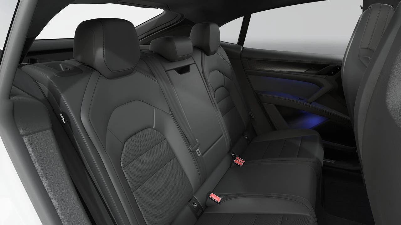 2026 Porsche 9Y0/9Y3 Cayenne Coupe - Image 13 of 14
