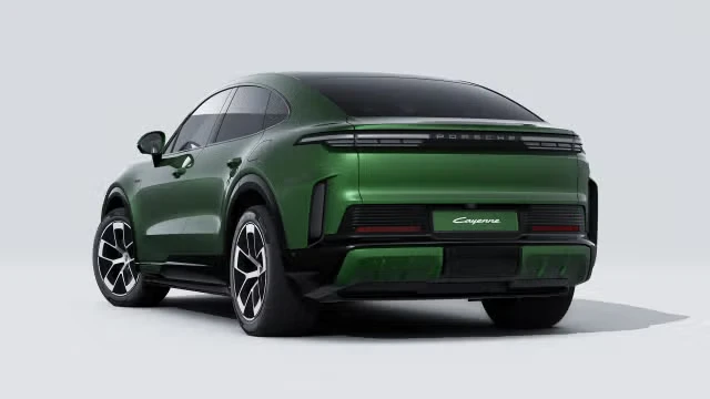 2026 Porsche - Image 18 of 30