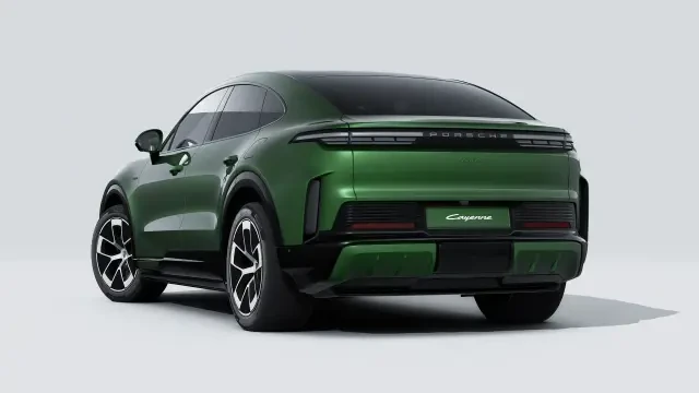 2026 Porsche - Image 22 of 30