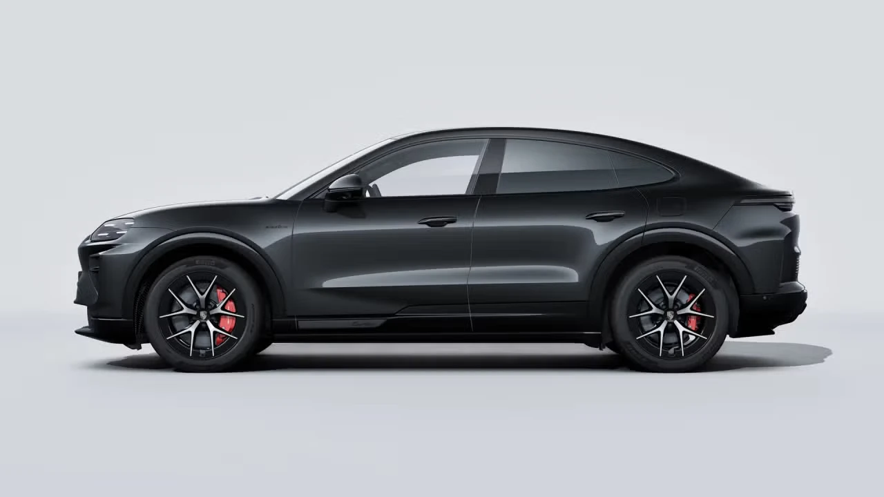 2026 Porsche - Image 12 of 30