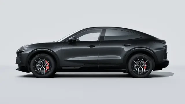 2026 Porsche - Image 14 of 30