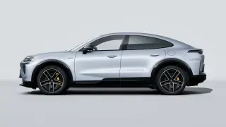 2026 Porsche - Image 13 of 30