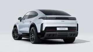 2026 Porsche - Image 17 of 30