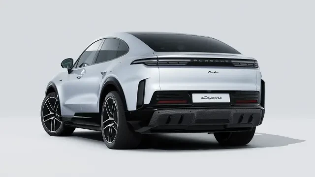 2026 Porsche - Image 22 of 30