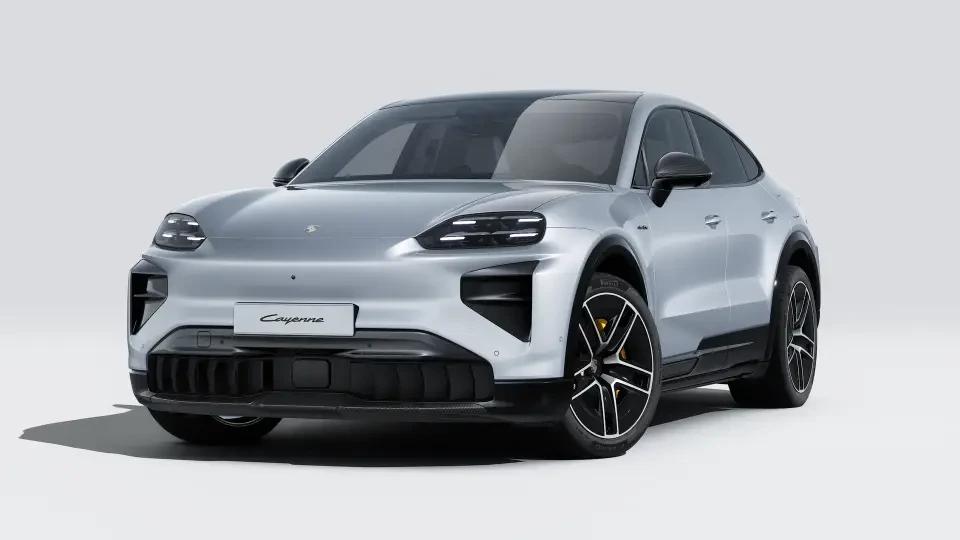 2026 Porsche - Image 7 of 30