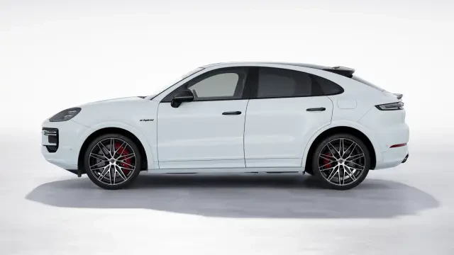 2026 Porsche 9Y0/9Y3 Cayenne Coupe - Image 14 of 30