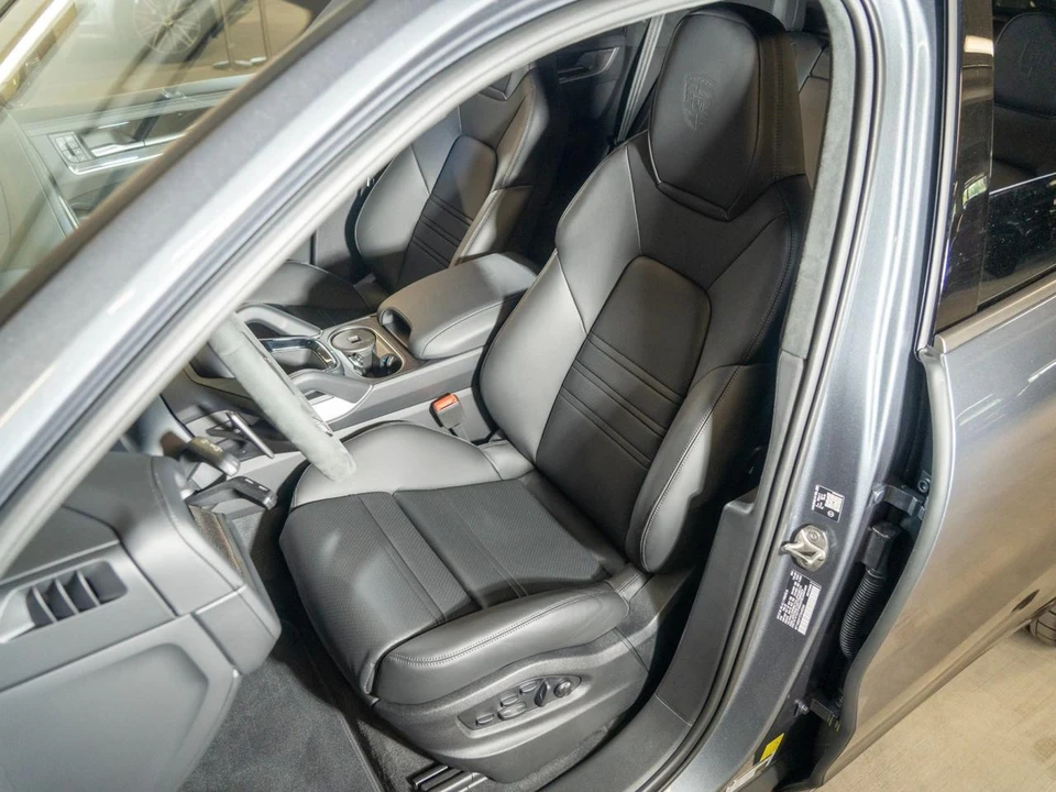 2026 Porsche 9Y0/9Y3 Cayenne Turbo - Image 5 of 27