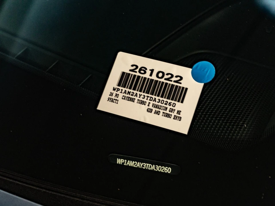 2026 Porsche 9Y0/9Y3 Cayenne Turbo - Image 27 of 27