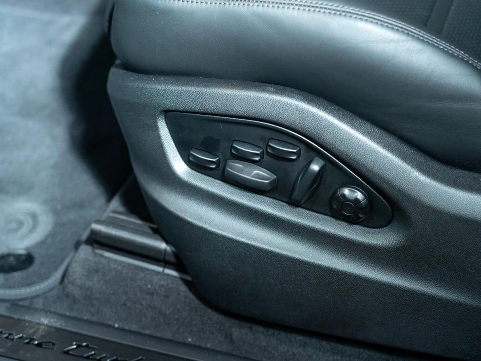 2026 Porsche 9Y0/9Y3 Cayenne Turbo - Image 13 of 27