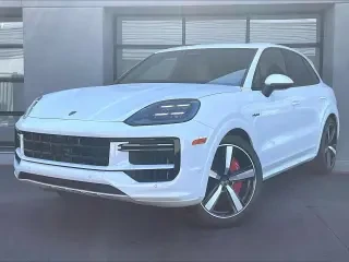 2026 Porsche 9Y0/9Y3 Cayenne Turbo - Image 5 of 31