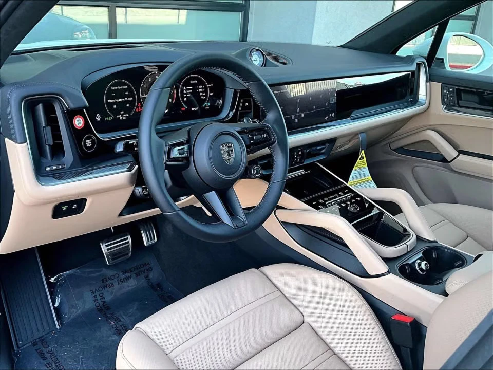 2026 Porsche 9Y0/9Y3 Cayenne Turbo - Image 27 of 31