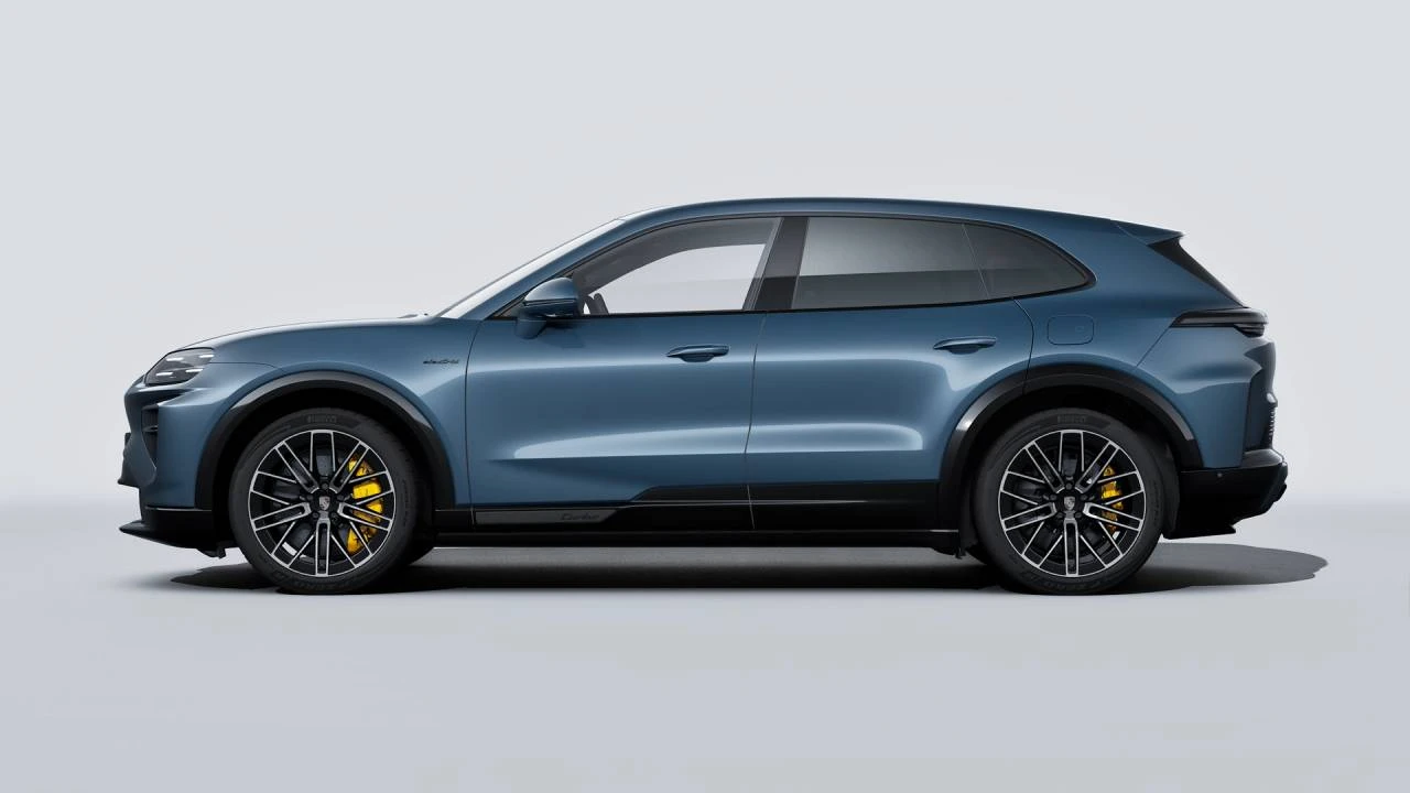2026 Porsche 9Y0/9Y3 Cayenne Turbo - Image 2 of 14