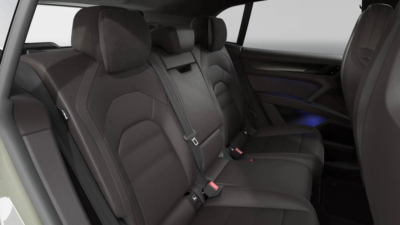 2026 Porsche 9Y0/9Y3 Cayenne Turbo - Image 13 of 14