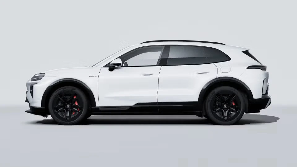 2026 Porsche 9Y0/9Y3 Cayenne Turbo - Image 11 of 31