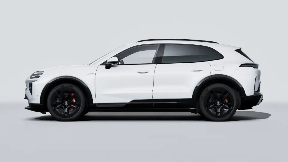 2026 Porsche 9Y0/9Y3 Cayenne Turbo - Image 15 of 31