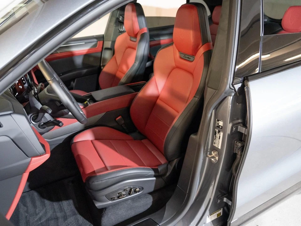 2026 Porsche 9Y0/9Y3 Cayenne Turbo - Image 6 of 30