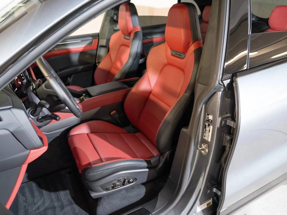 2026 Porsche 9Y0/9Y3 Cayenne Turbo - Image 5 of 5